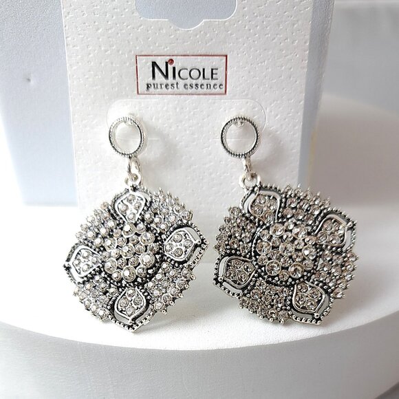 Gorgeous CZ Earrings - Picture 2 of 3
